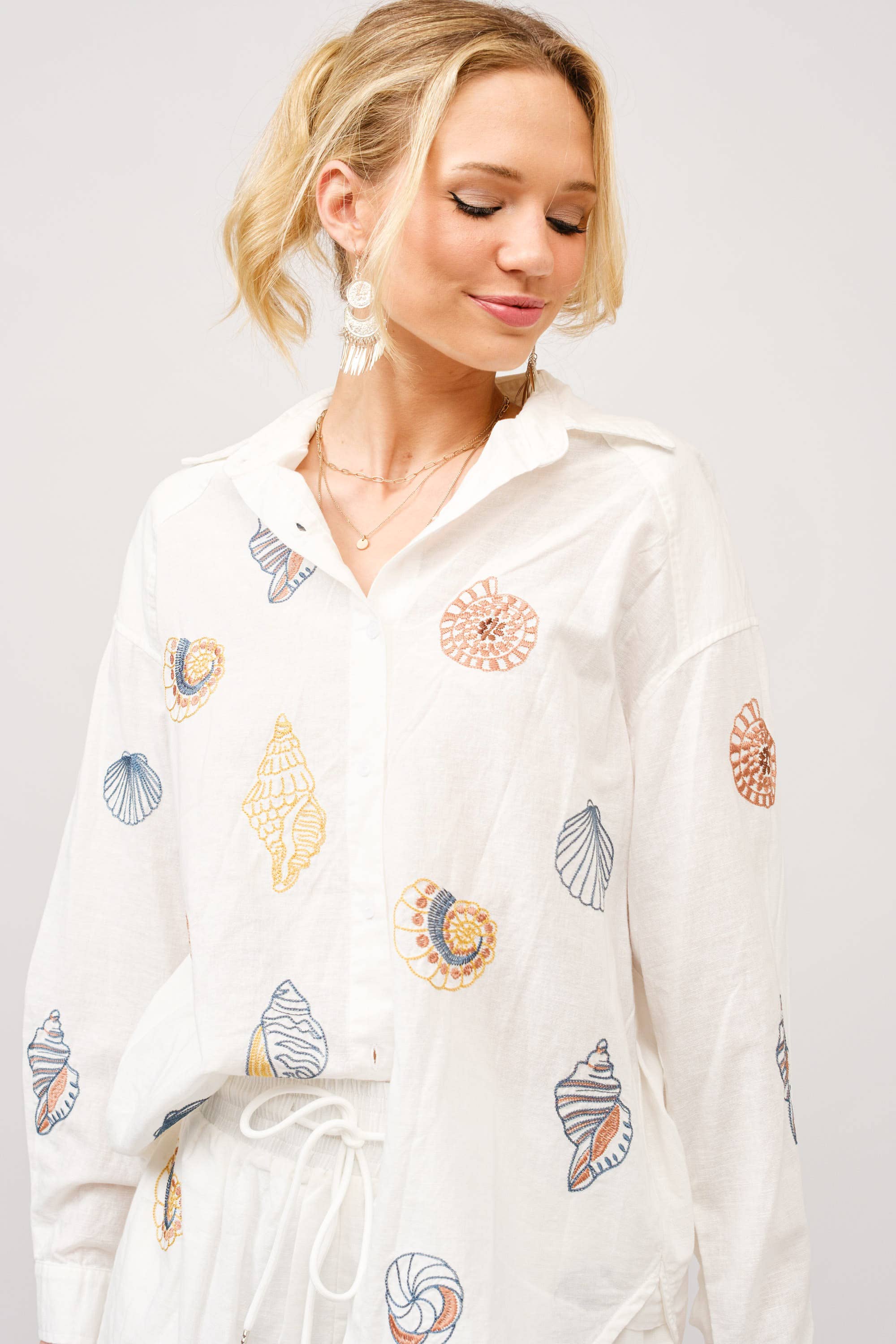 Seashell Linen Embroidered Shirt