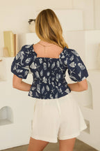 Seashell Print Puff Sleeve Top with Sweetheart Neckline
